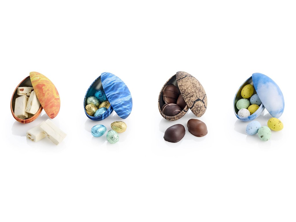 4 påskeæg med i alt 220 g. påskeslik