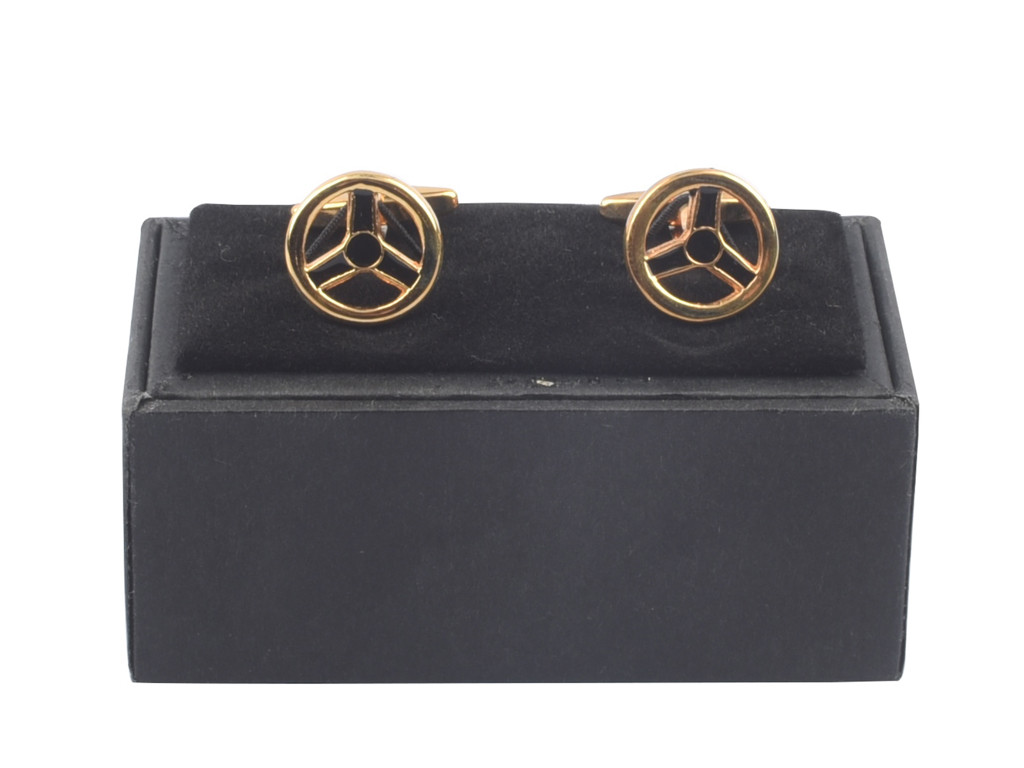 Manchetknapper, Rat i guld