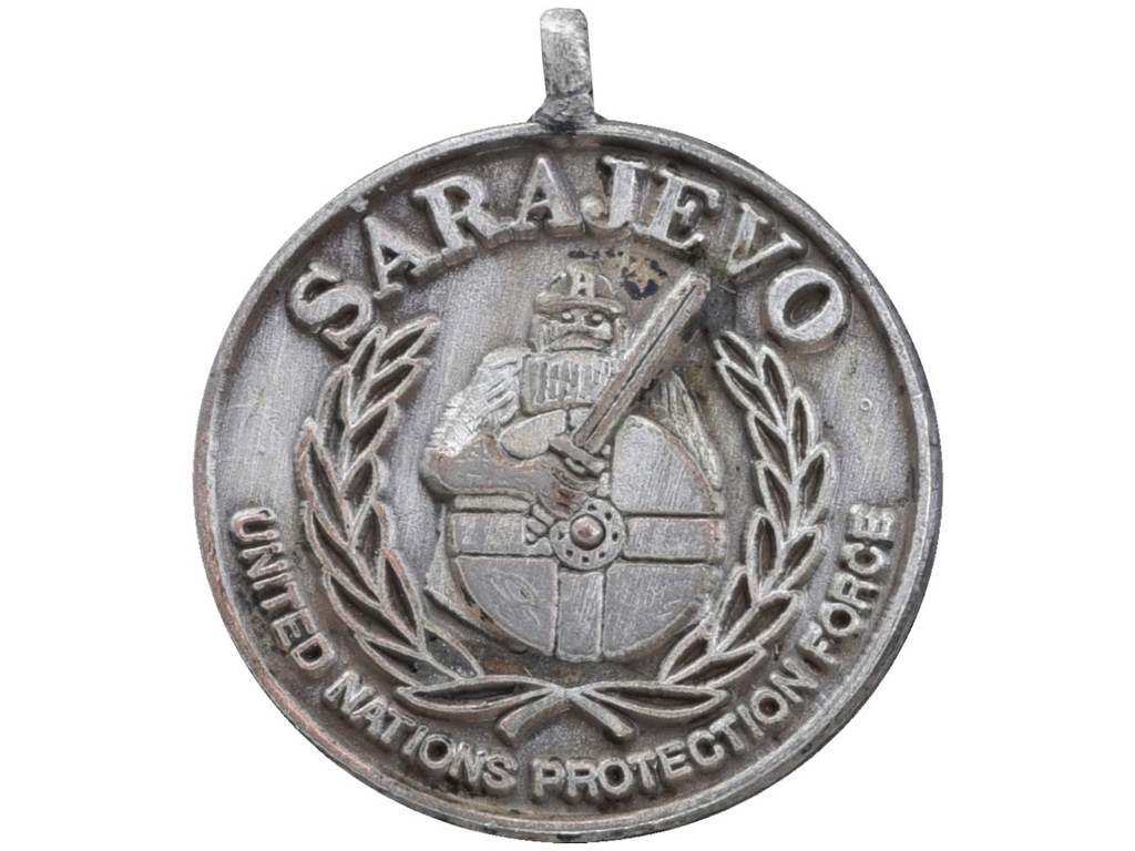 March Sarajevo, Sølv, 17mm